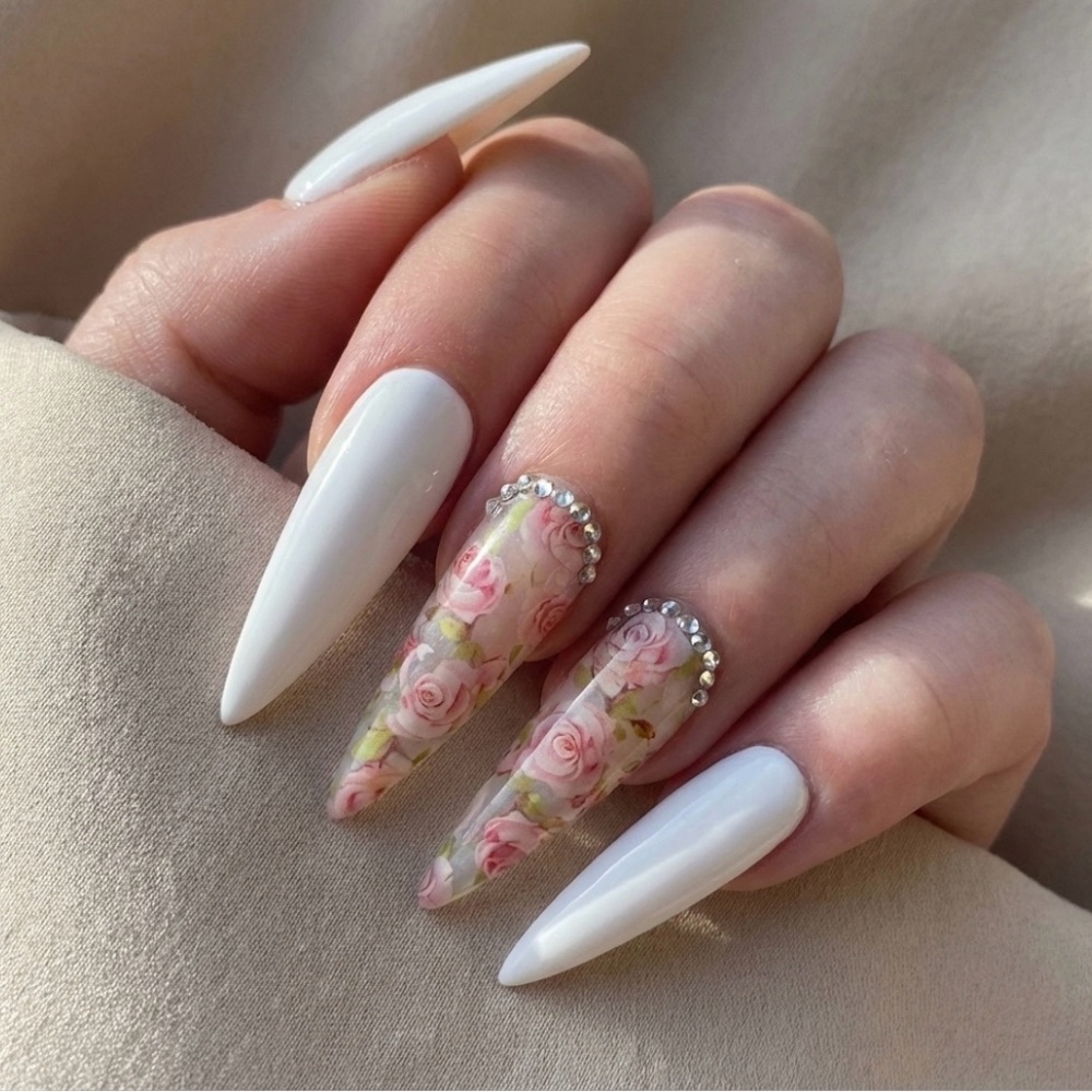 “Pink Roses” Press on nails (HANDMADE) - Picture 4 of 15